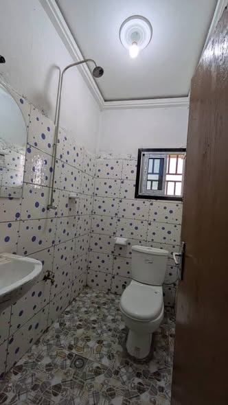 Chambre moderne à louer - Emana