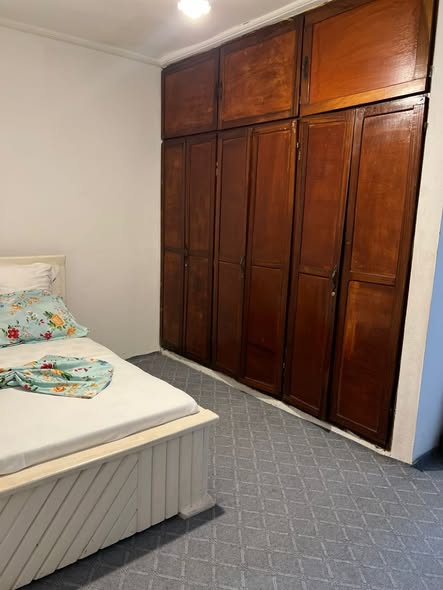 Appartement meublé en centre-ville d'Akwa
