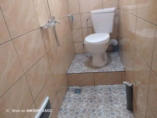 Studio moderne à louer - Rond point CCC, Douala
