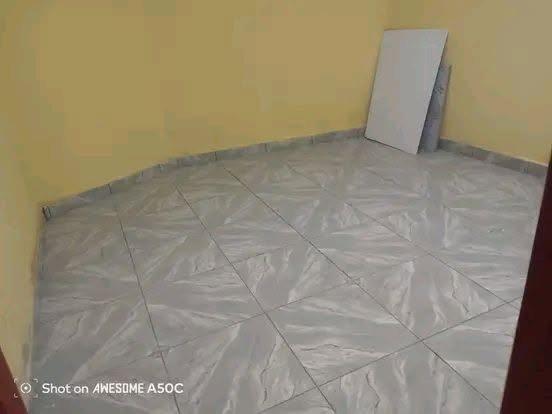 Studio moderne à louer - Rond point CCC, Douala