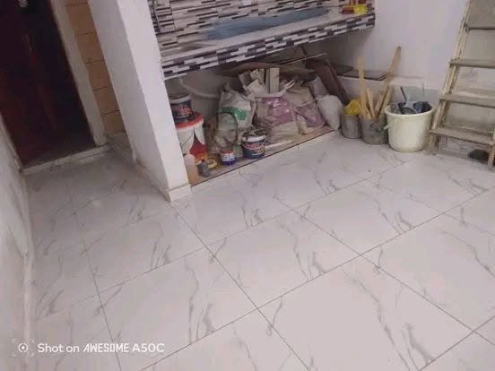 Studio moderne à louer - Rond point CCC, Douala