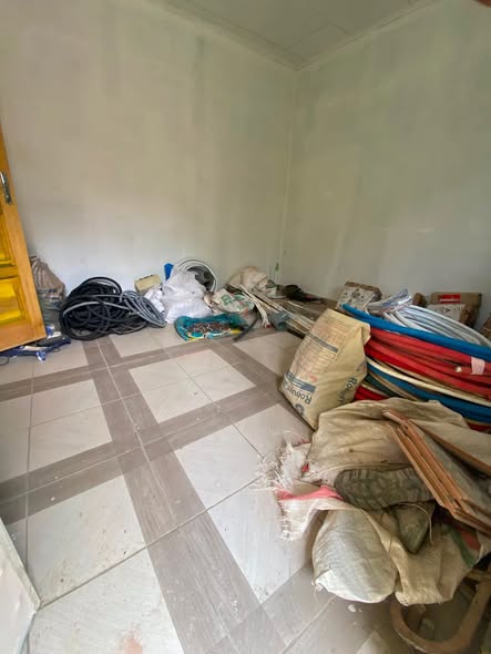 Vaste chambre moderne à Nkolbong, Douala