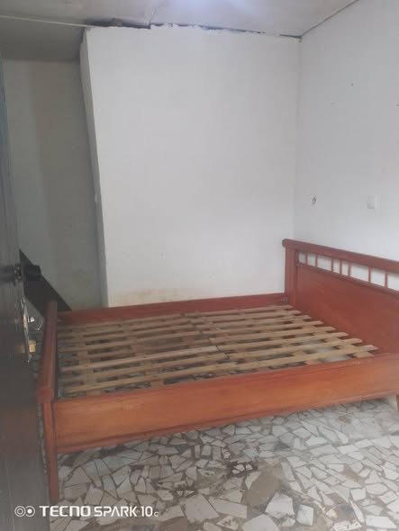 Chambre moderne avec coin cuisine à Kondengui (Yaoundé)