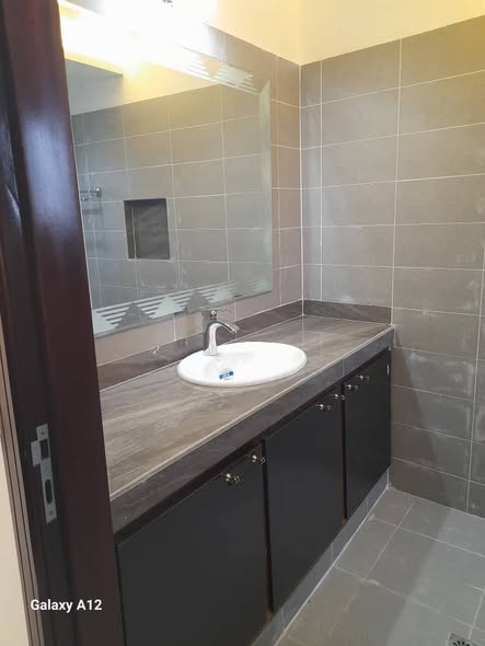 Appartement haut standing à louer - Youpwé, Douala