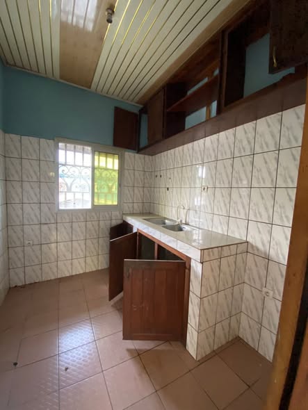 Appartement à Rail Ngwelle