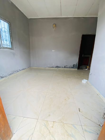 Studio moderne à louer - Nguele