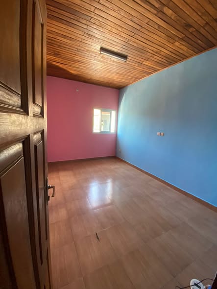 Appartement 2 chambres à Village Rail, Douala
