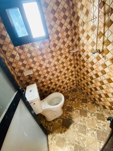Chambre moderne à Bonaberi
