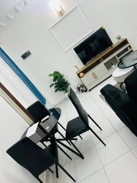 Studio meublé haut standing - Efoulan