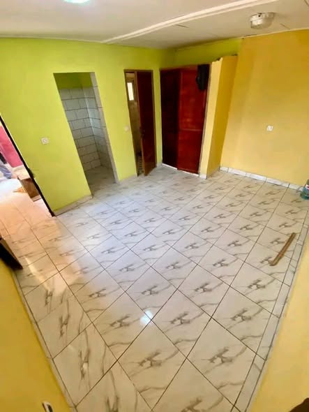 Chambre moderne à louer à Nlongkak (Vallée) - Yaoundé
