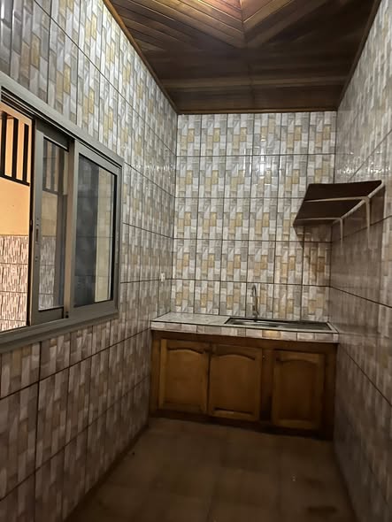 Appartement 2 chambres à Village Rail - Douala