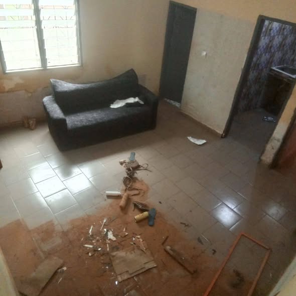 Chambre 3 pièces à louer à Omnisport, Yaoundé