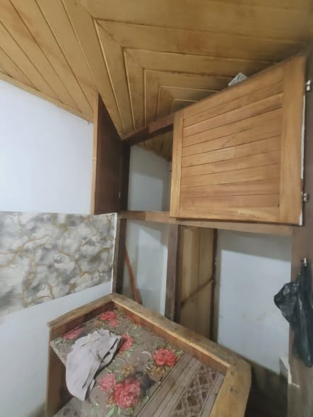 Chambre moderne à louer à Emana