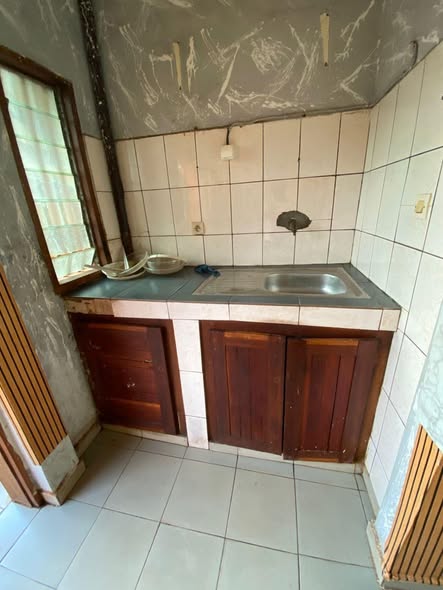 Studio moderne à louer à Emana