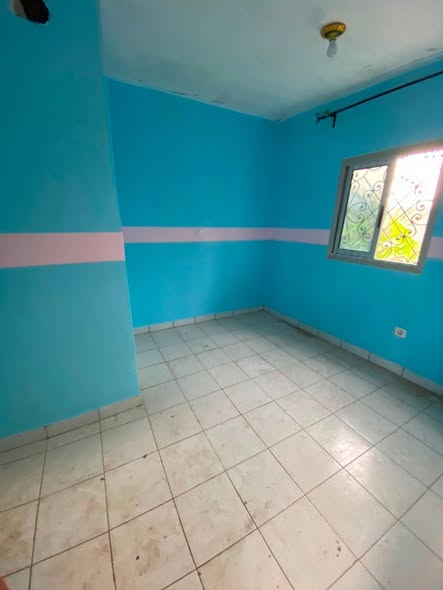 Studio moderne à louer à Messassi Marché