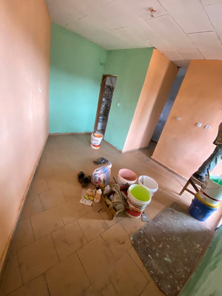 Chambre à louer à Eleveur - 30 000 XAF/mois