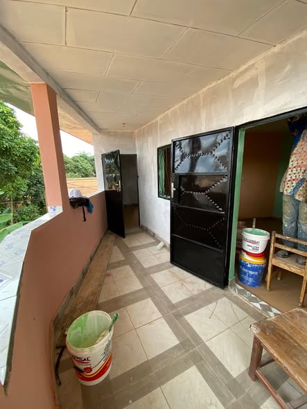 Chambre spacieuse à louer - Eleveur, Yaoundé