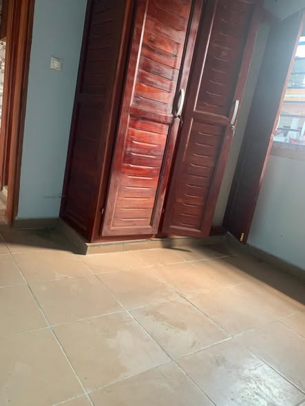 Studio moderne neuf à louer - Village Cogefar, Douala