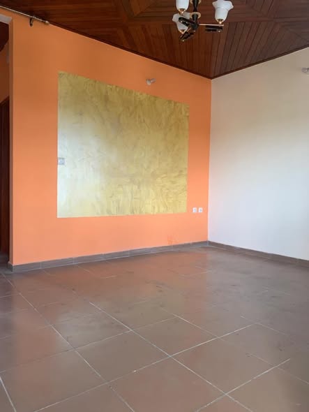 Studio moderne neuf à louer - Village Cogefar, Douala
