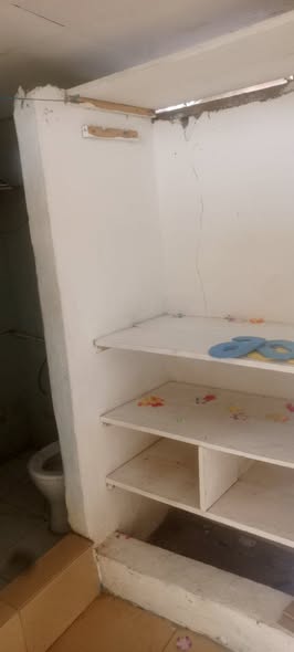 Chambre moderne à louer - Cité Sic (Stade Marion) - Douala