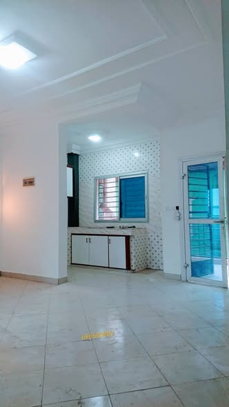 Chambre à louer à Yassa