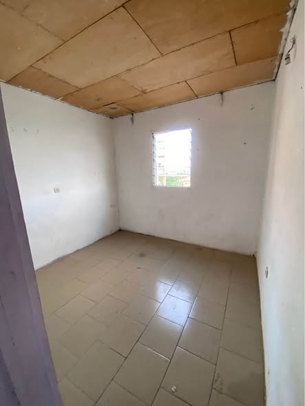 Studio à louer à Kotto Résidence