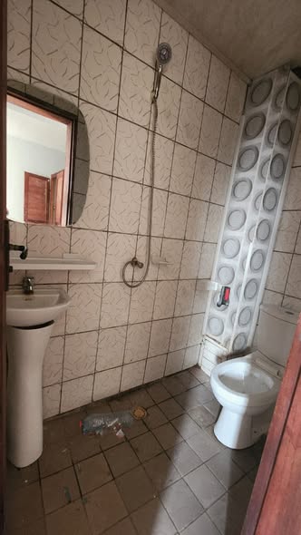 Chambre moderne à Bastos, Yaoundé