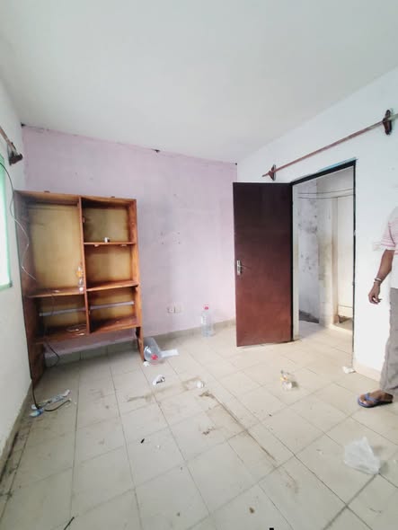 Chambre à louer - Barrière, Yaoundé