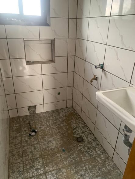 Chambre moderne à Yassa - Derrière Garage Chinois