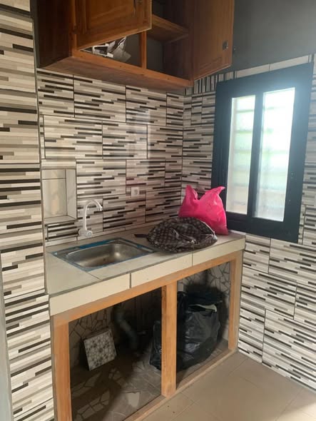 Chambre moderne à Yassa - Derrière Garage Chinois