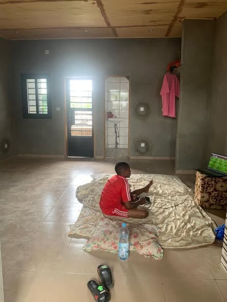 Chambre moderne à Yassa - Derrière Garage Chinois