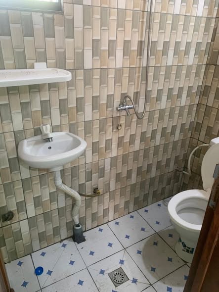 Chambre moderne avec coin cuisine à Yassa