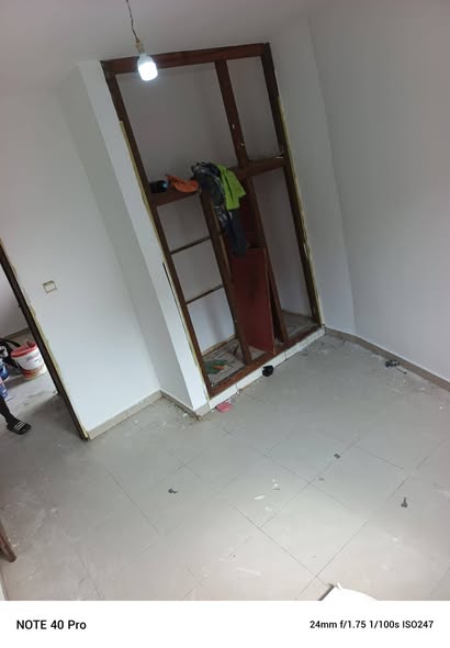 Studio à louer à Logpom - 70 000 XAF/mois