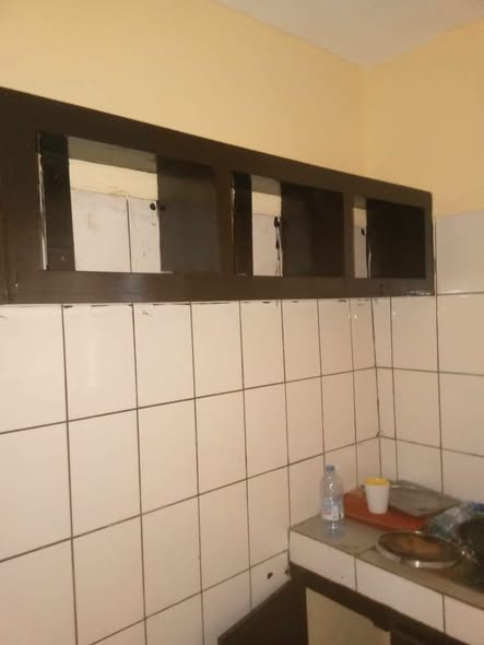 Studio moderne à louer à Kotto