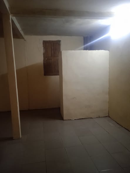 Chambre moderne à louer à Ngousso
