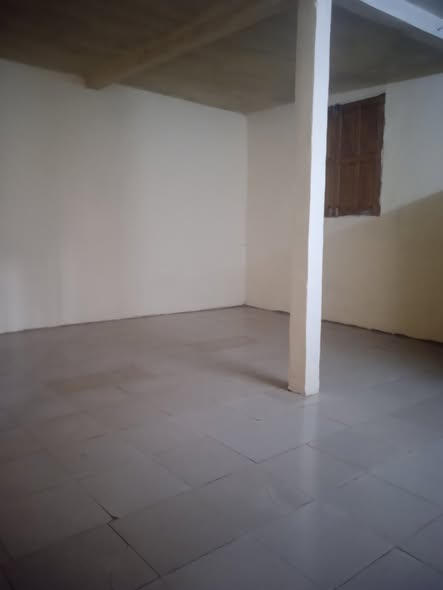 Chambre moderne à louer à Ngousso