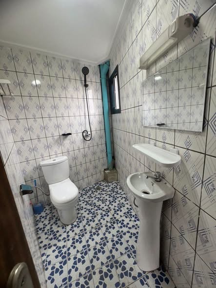 Studio moderne à louer - Ngousso