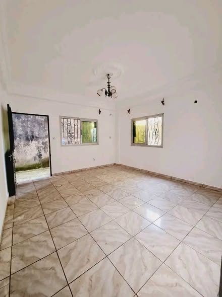 Appartement à louer à Logbessou