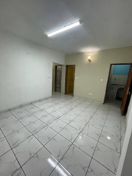 Studio VIP neuf à Ngousso Santa Lucia