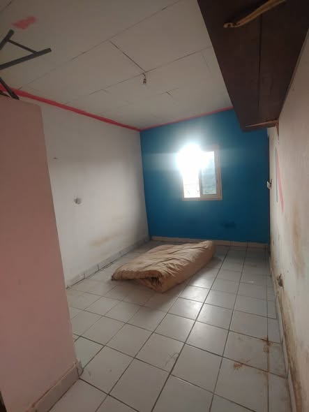 Chambre à louer - Logpom Gabon Bar