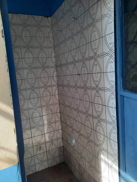 Studio moderne à louer - Logbessou, Douala