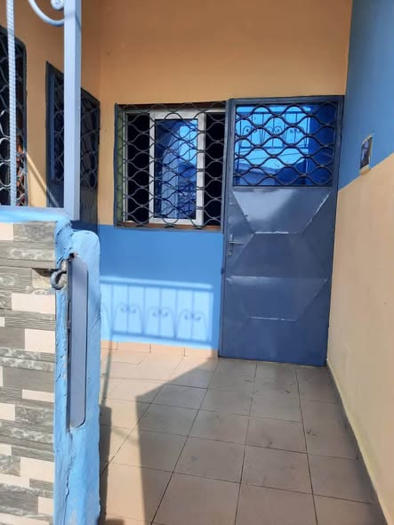 Studio moderne à louer - Logbessou, Douala