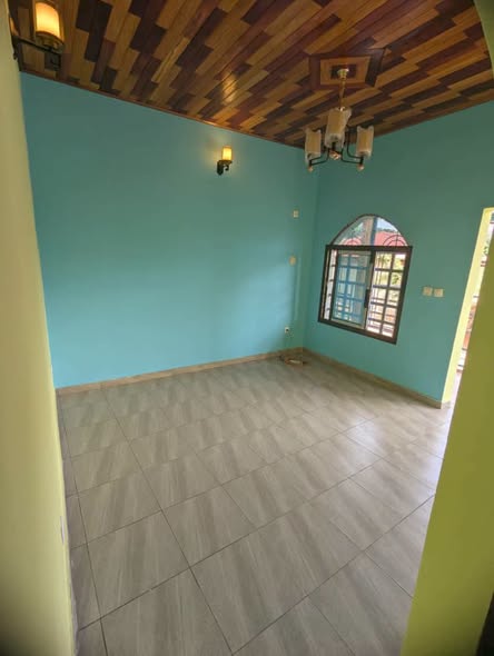 Studio moderne à louer à Ngousso