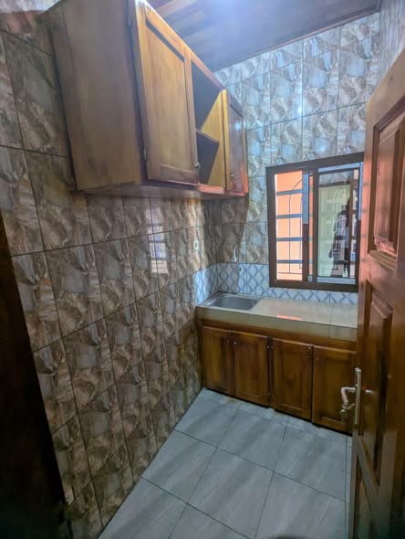 Studio moderne à louer à Ngousso