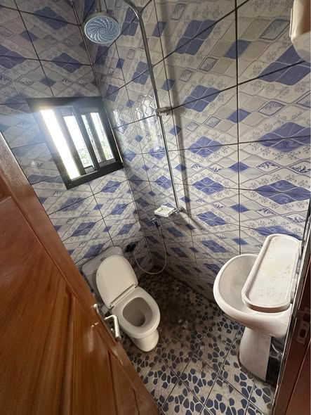 Studio moderne à louer – Japoma Cocotier, Douala