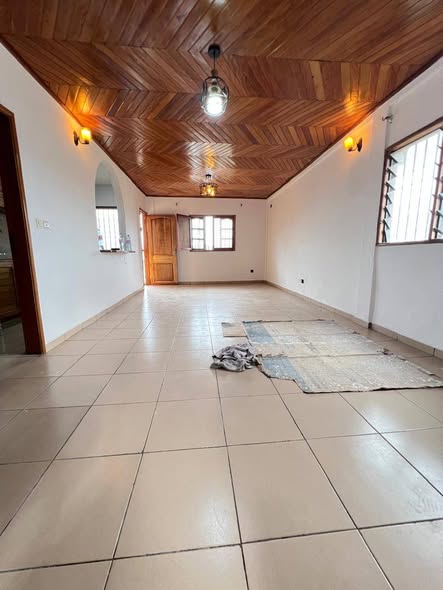 Appartement moderne à louer à Logpom