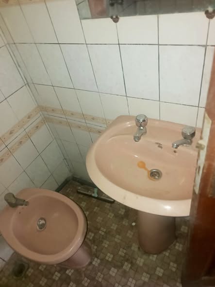 Vaste appartement à louer – Santa Barbara, Douala