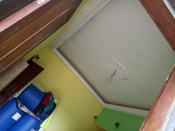 Studio moderne à Village - Douala