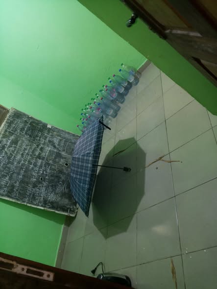 Studio moderne à Village - Douala