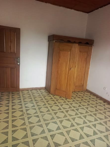 Vaste appartement à louer – Santa Barbara